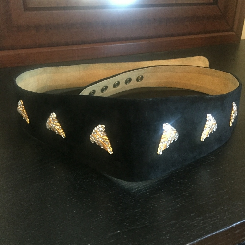 Vintage Henryks Bijoux Jewelled Suede Cinch Belt